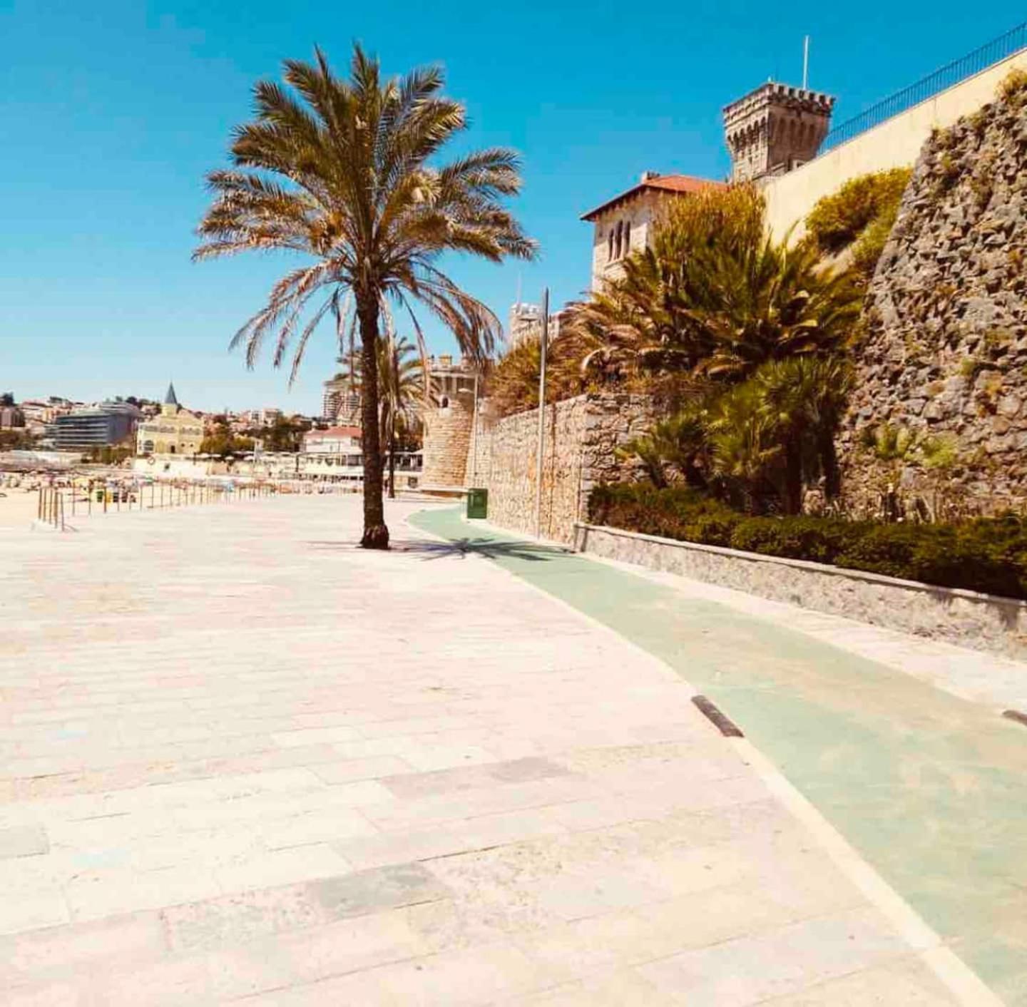 Sea View 2 Mins Walk To Beach And Estoril Casino Екстериор снимка