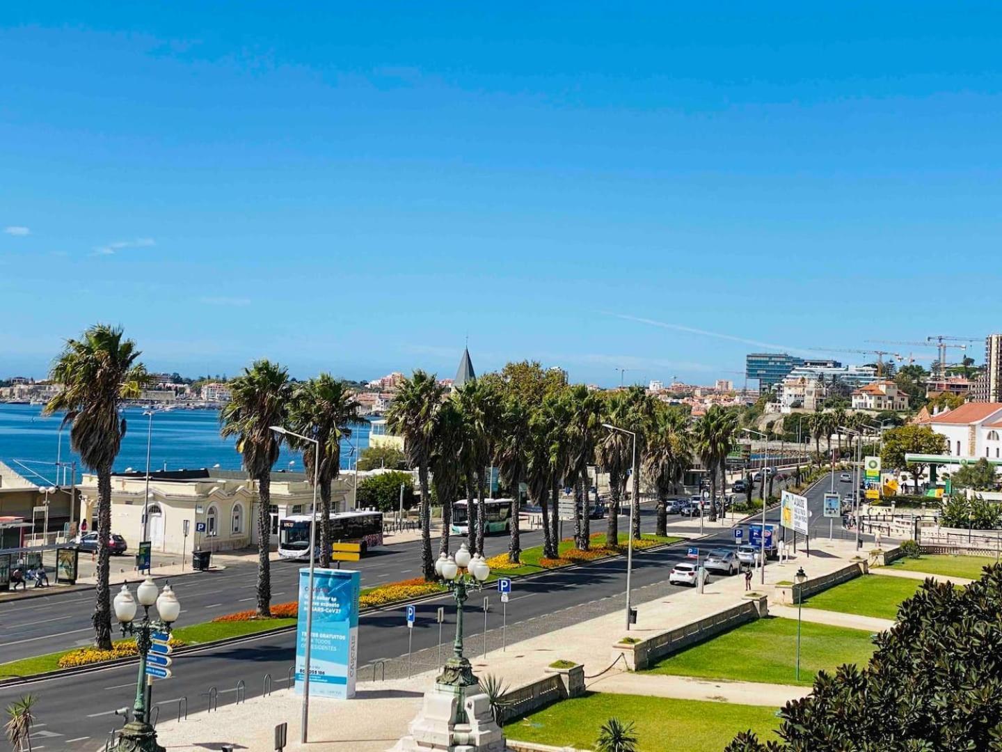 Sea View 2 Mins Walk To Beach And Estoril Casino Екстериор снимка
